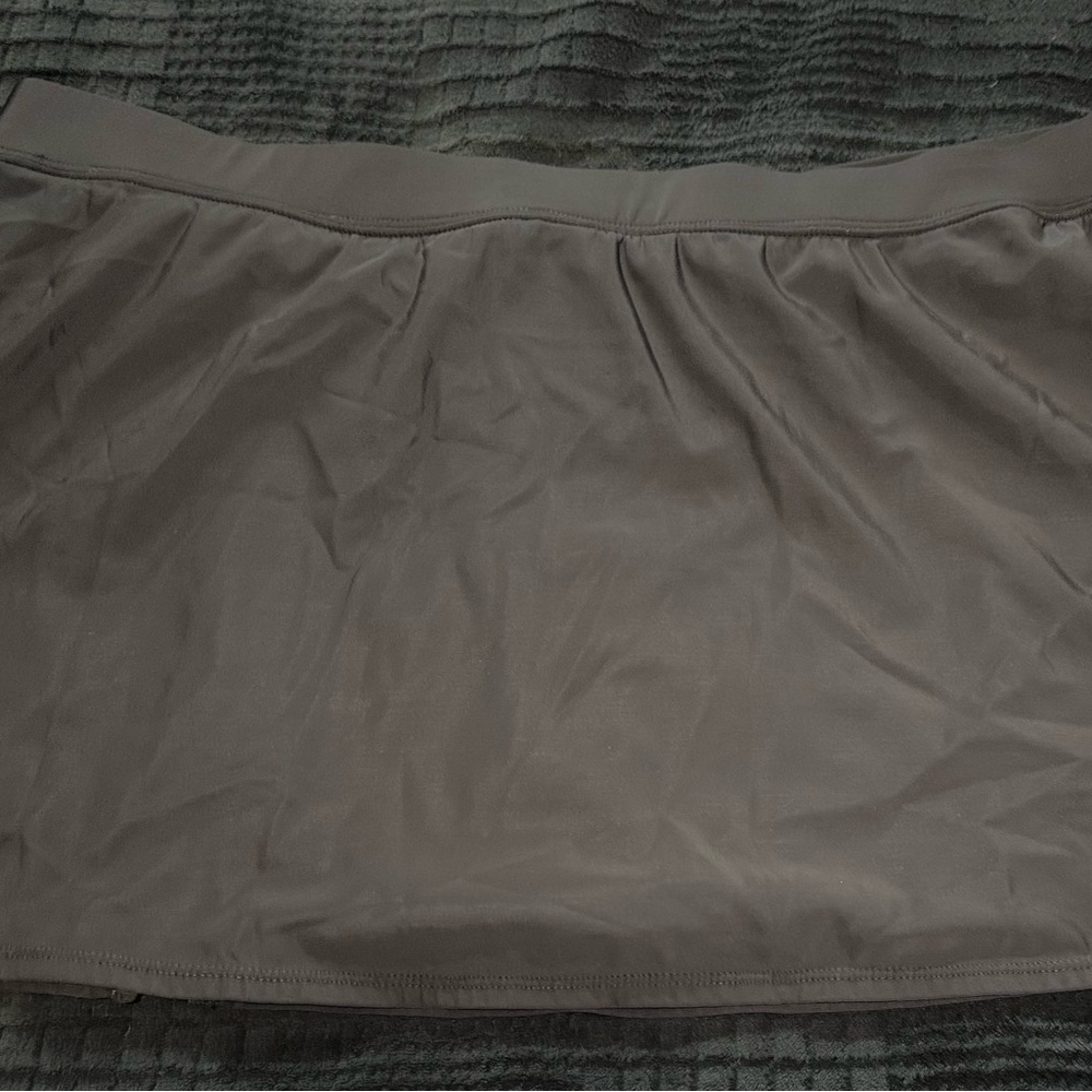 Women's Swim Skirt in Black